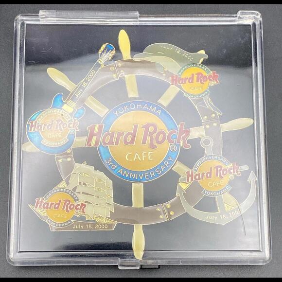 Hard Rock Cafe Yokohama Japan 3rd Anniversary July 18, 2000 ~ 5 Piece Puzzle Pin - Picture 9 of 9